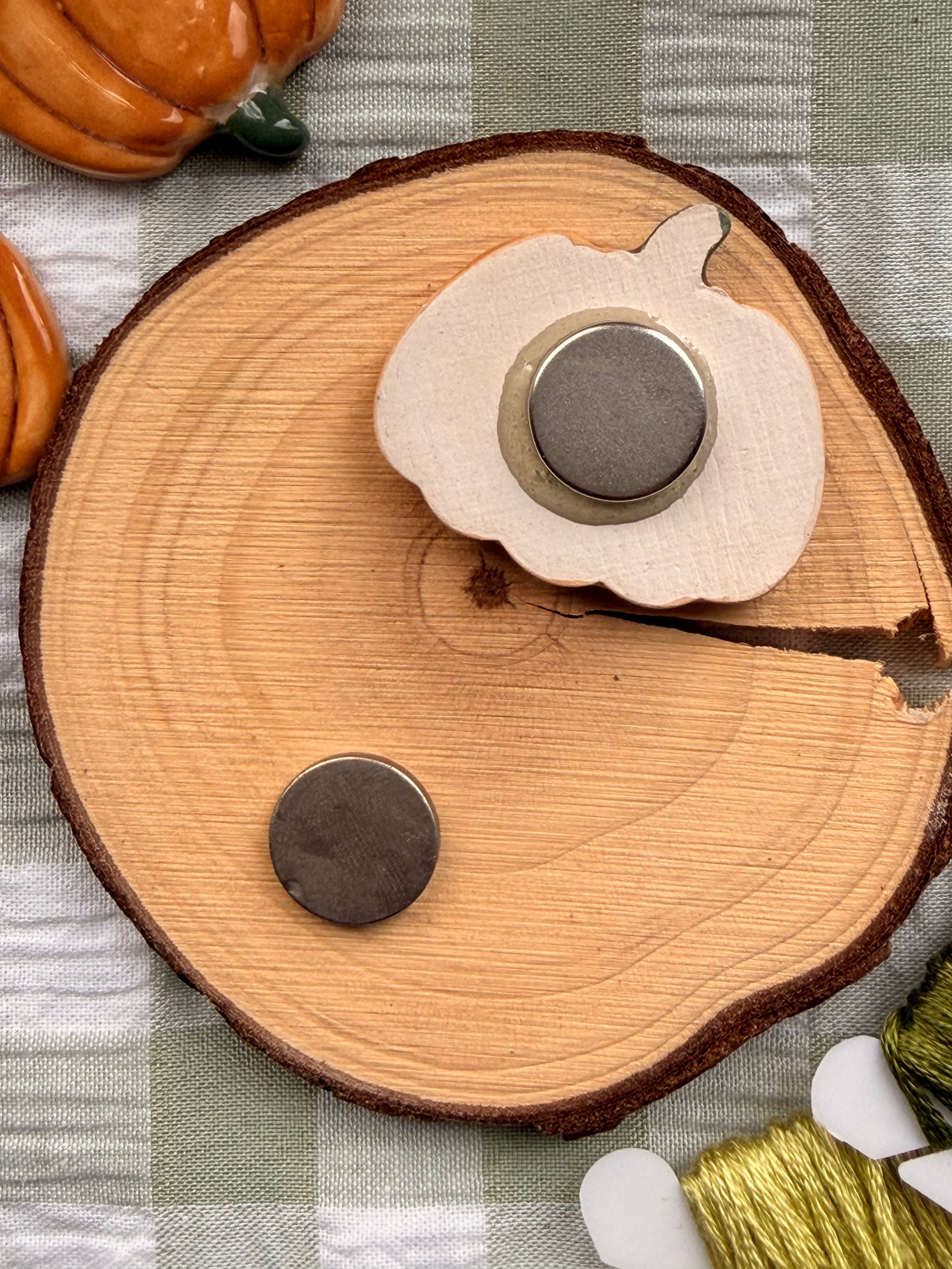 Handmade Ceramic Needle Minder – Big Pumpkin