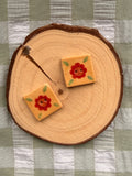 Handmade Ceramic Buttons Set of 2 – Alternative for Mill Hill Welcome Jim Shore
