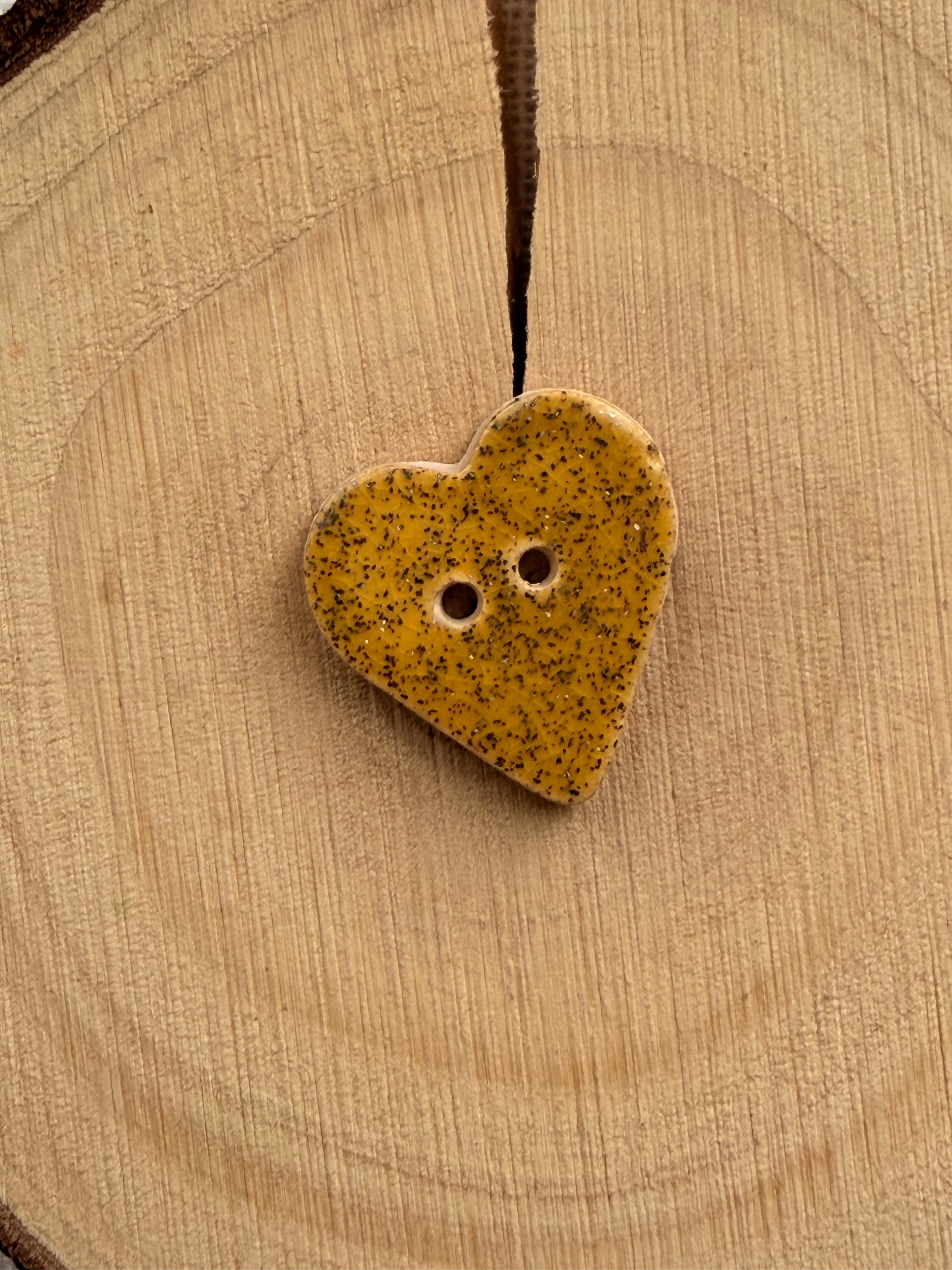 Handmade Ceramic Heart Button – Hand-Painted Sewing Embellishment