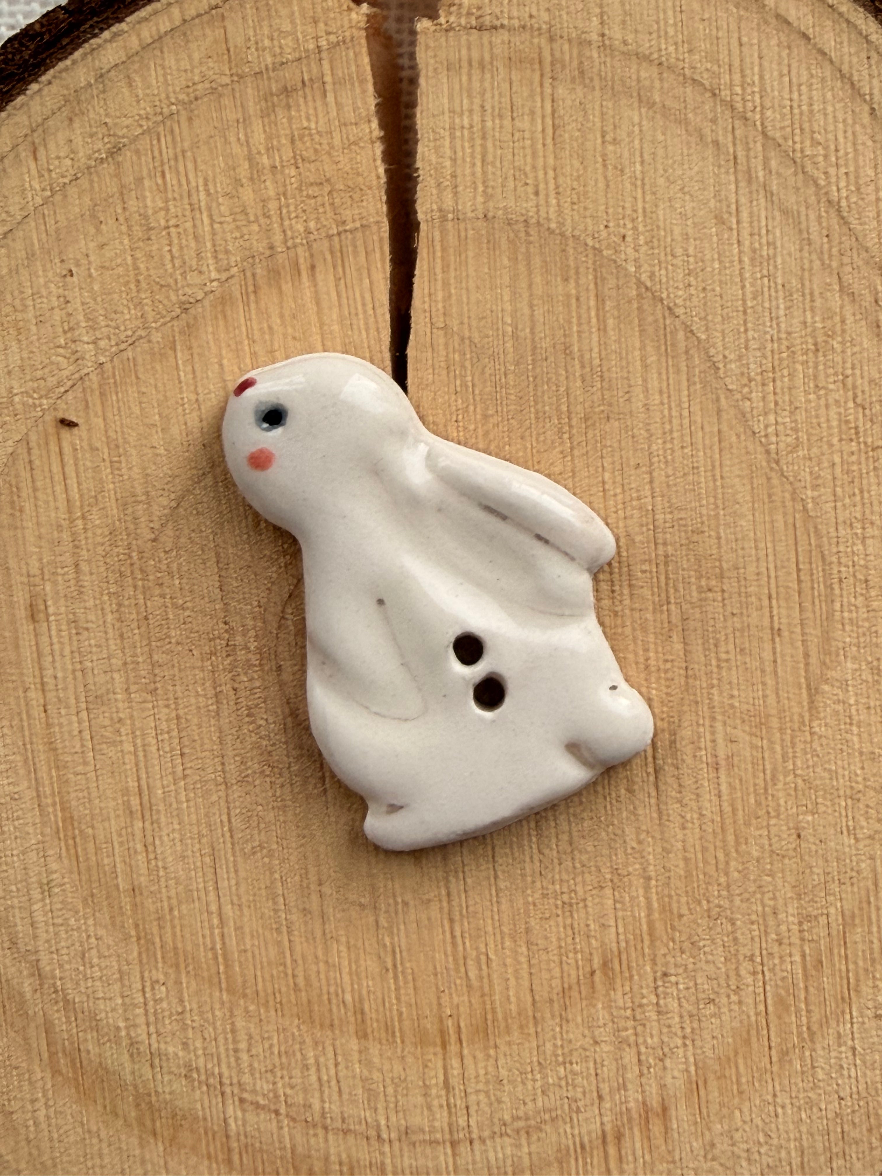 Handmade Ceramic White Rabbit Button – Hand-Painted Sewing Embellishment