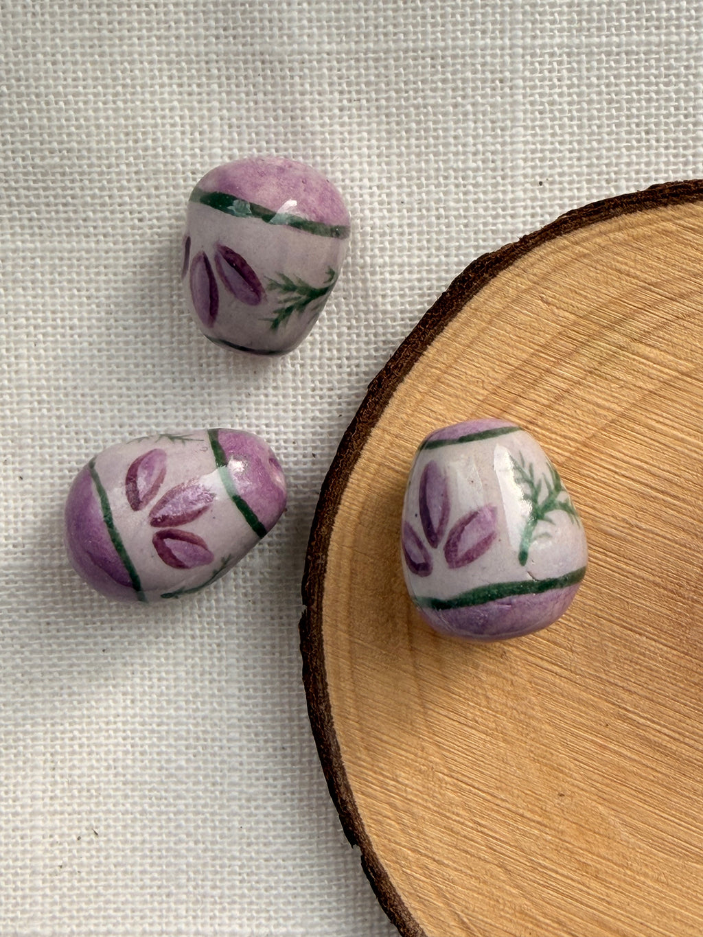 Hand-Painted Ceramic Flower Bead – Alternative for Mirabilia Juliet