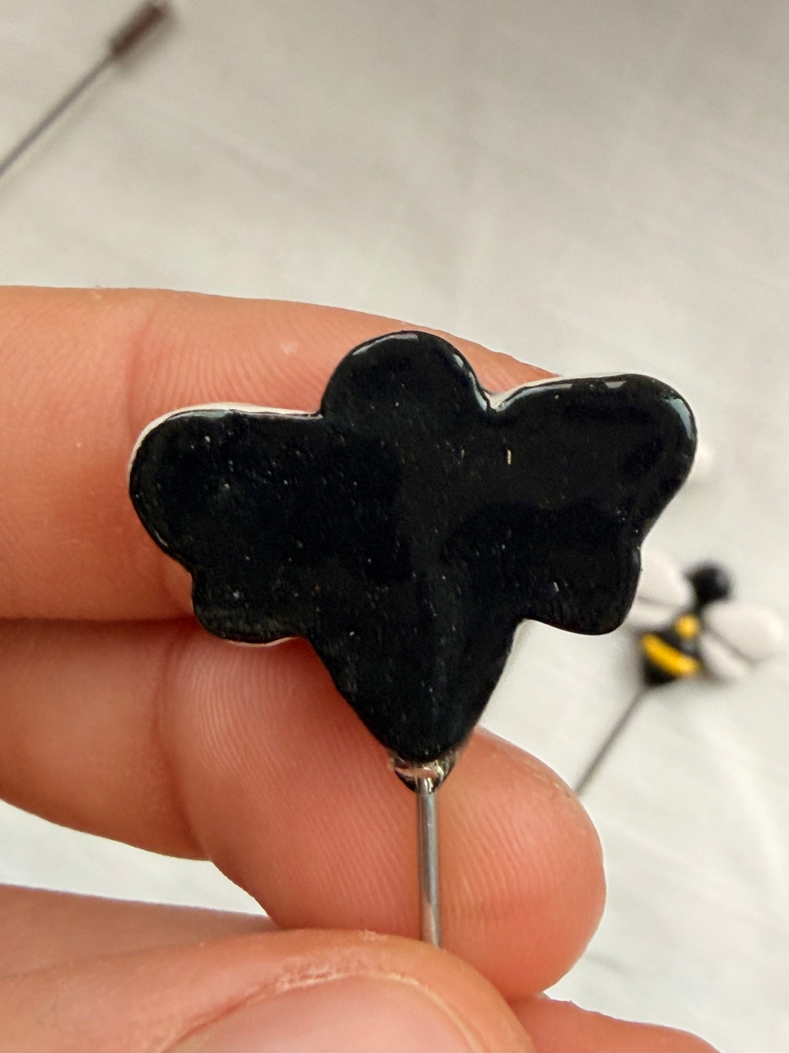 Handmade Ceramic Stitch Marker Pin with Protective Stopper - Bee
