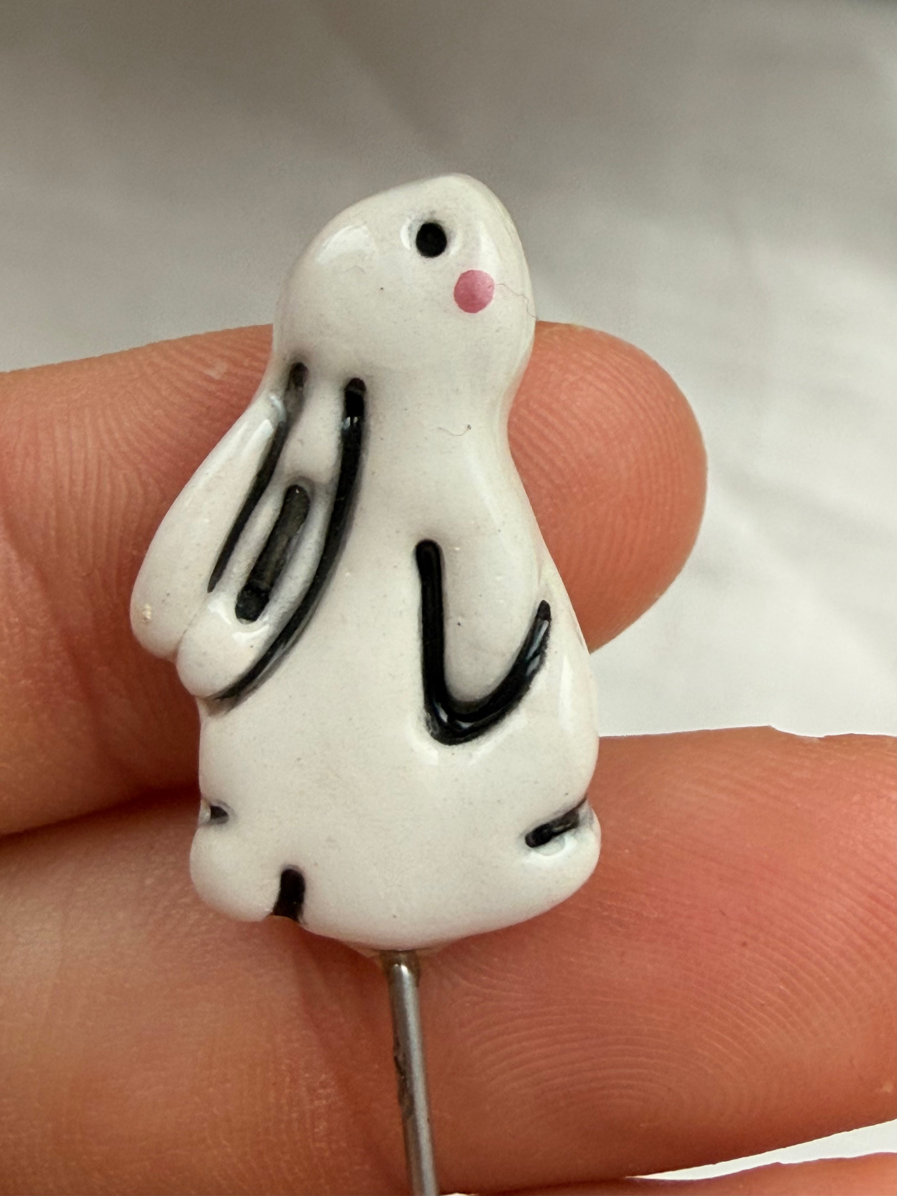 Handmade Ceramic Stitch Marker Pin with Protective Stopper - Bunny